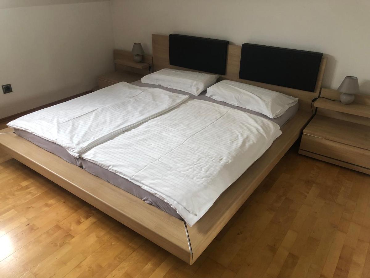 Klagenfurt'S Loft Leilighet Klagenfurt am Woerthersee Eksteriør bilde